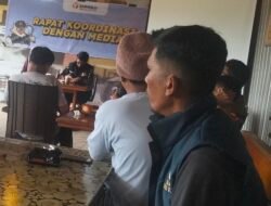 Bersama Panwascam, Bawaslu Konsolidasi Data Pemilih Hasil Pengawasan